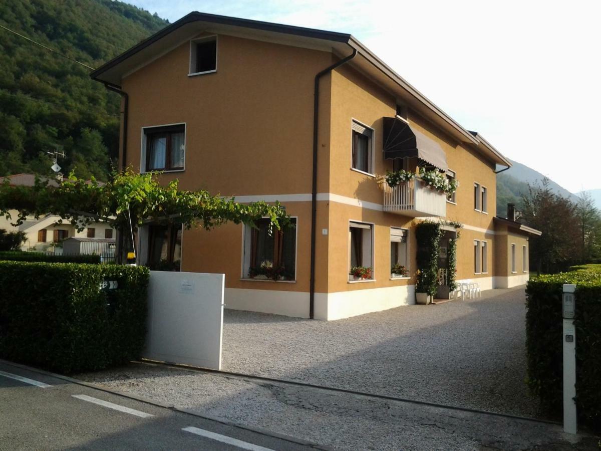 B&B La Palanca Revine Lago Exterior photo